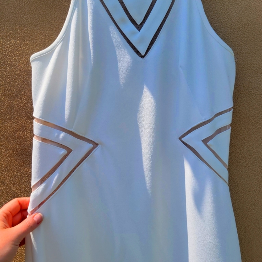 Dress cream color size8